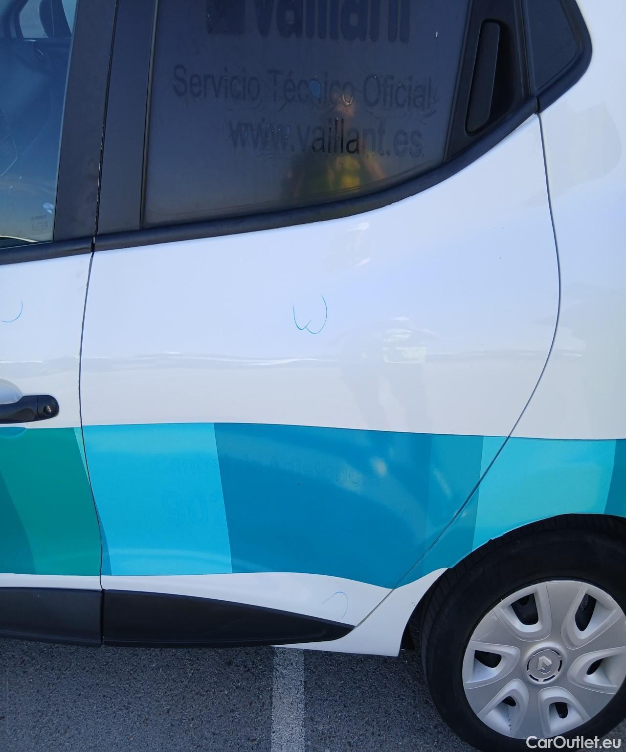  Renault  Clio RENAULT  4 / 2016 / 3P / berlina comercial Société Energy dCi 55 kW (75 CV) -18 #25