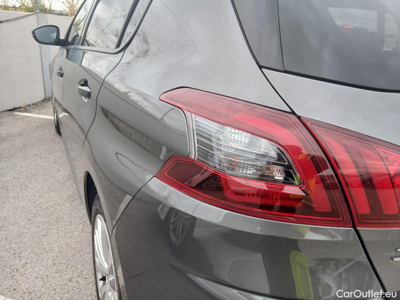  Peugeot  308  Style 1.5 HDi 100CV MT6 E6dT #21