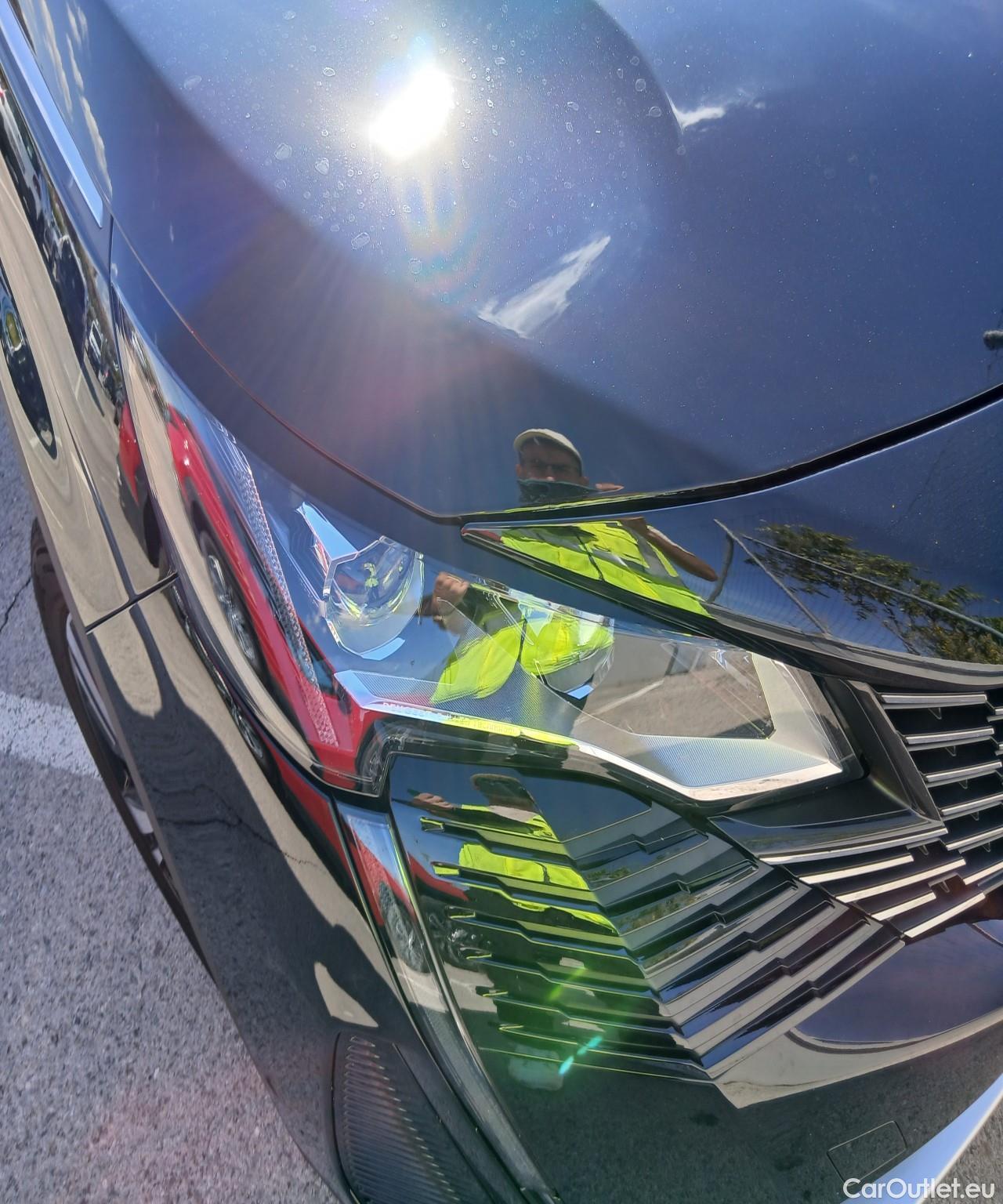  Peugeot  5008  GT 1.5 HDi 130CV AT8 7 Plazas E6d #3