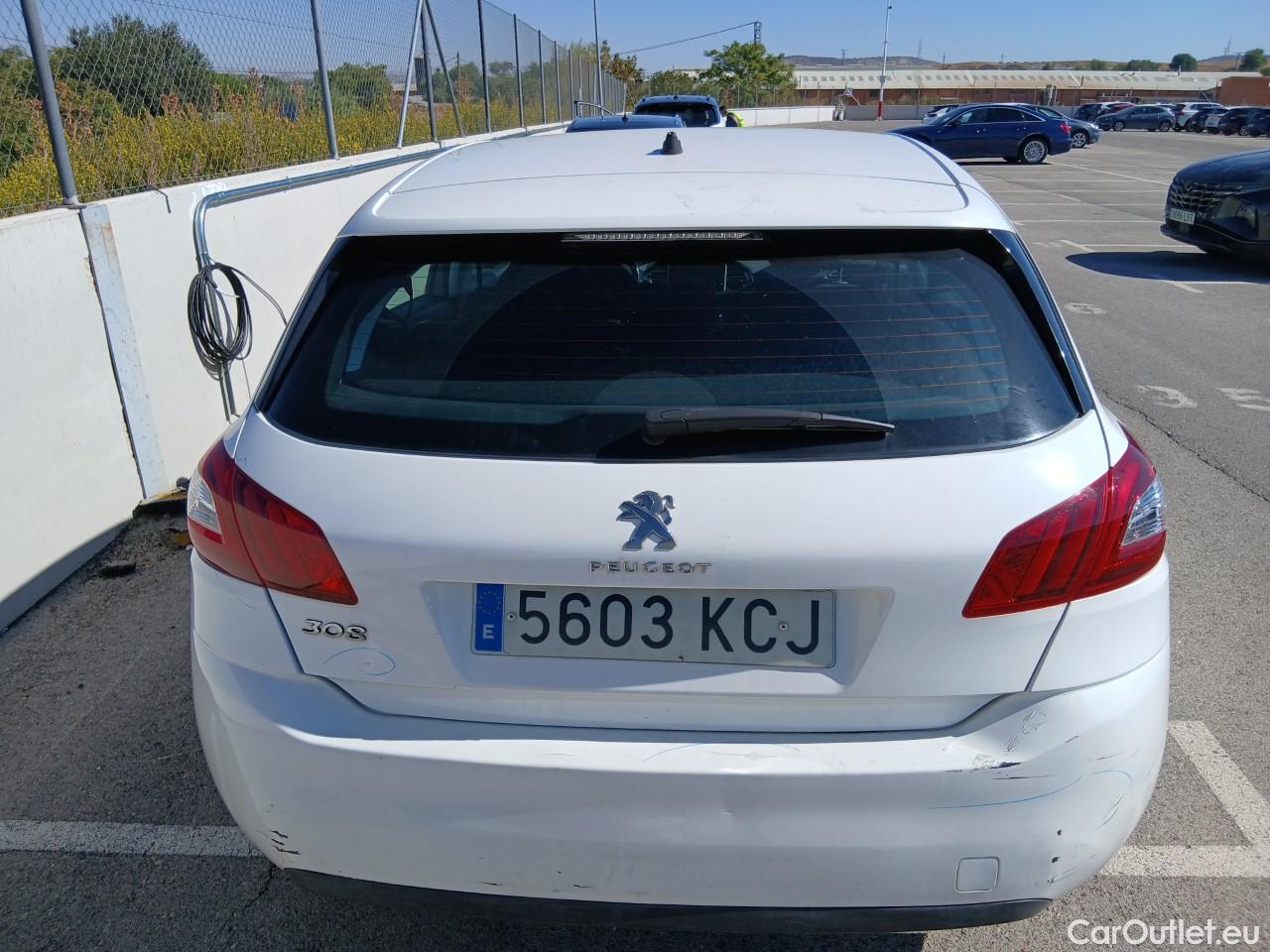  Peugeot  308 PEUGEOT  5p 2G berlina con portón 5p Business Line BlueHDi 73KW (100CV) #29