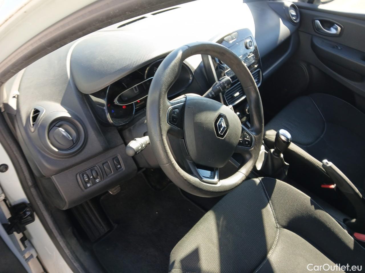  Renault  Clio RENAULT  4 / 2016 / 3P / berlina comercial Société Energy dCi 55 kW (75 CV) -18 #3