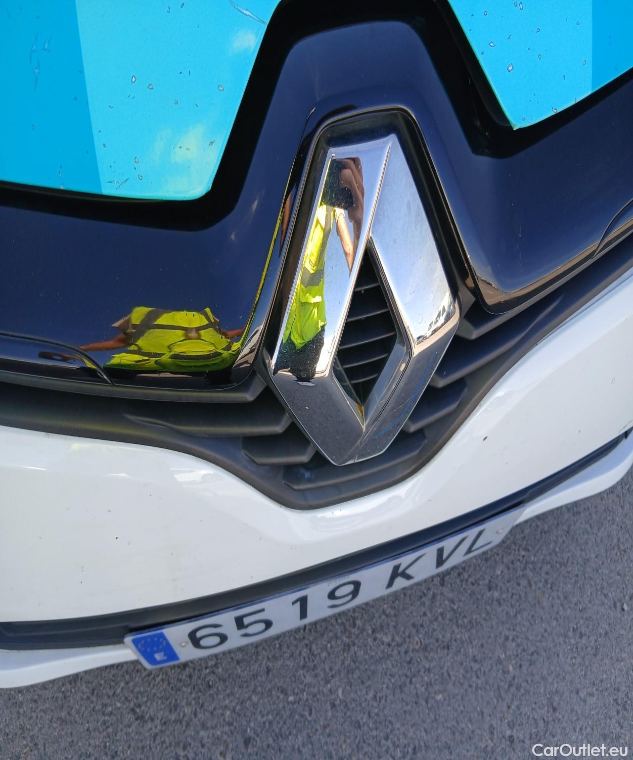  Renault  Clio RENAULT  4 / 2016 / 3P / berlina comercial Société Energy dCi 55 kW (75 CV) -18 #6