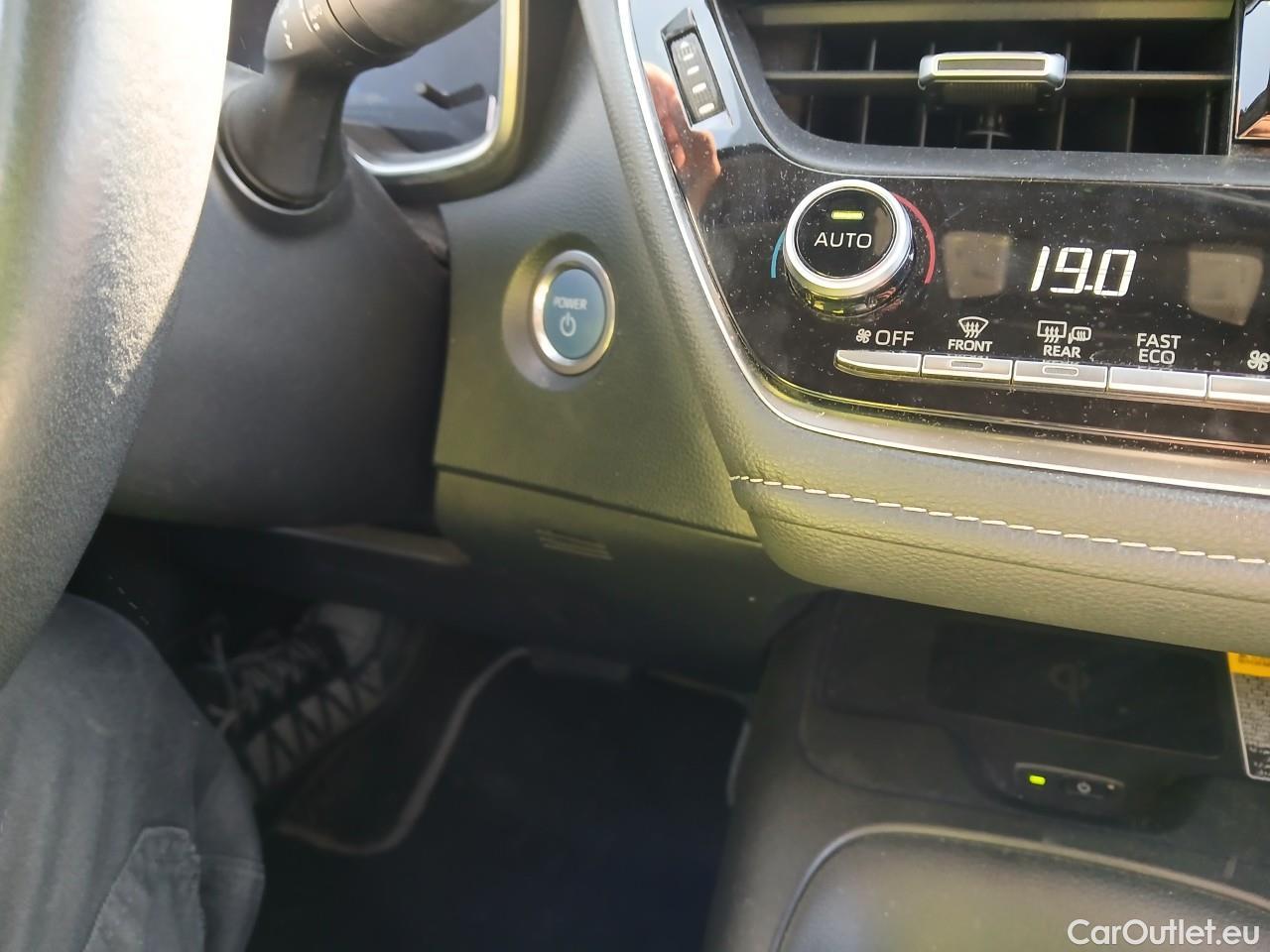  Toyota  Corolla TOYOTA  1.8 125H ACTIVE TECH E-CVT #1