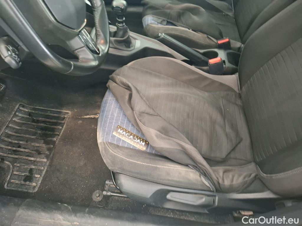  Peugeot  208  Premium 1.5 HDi 100CV BVM6 E6d #33