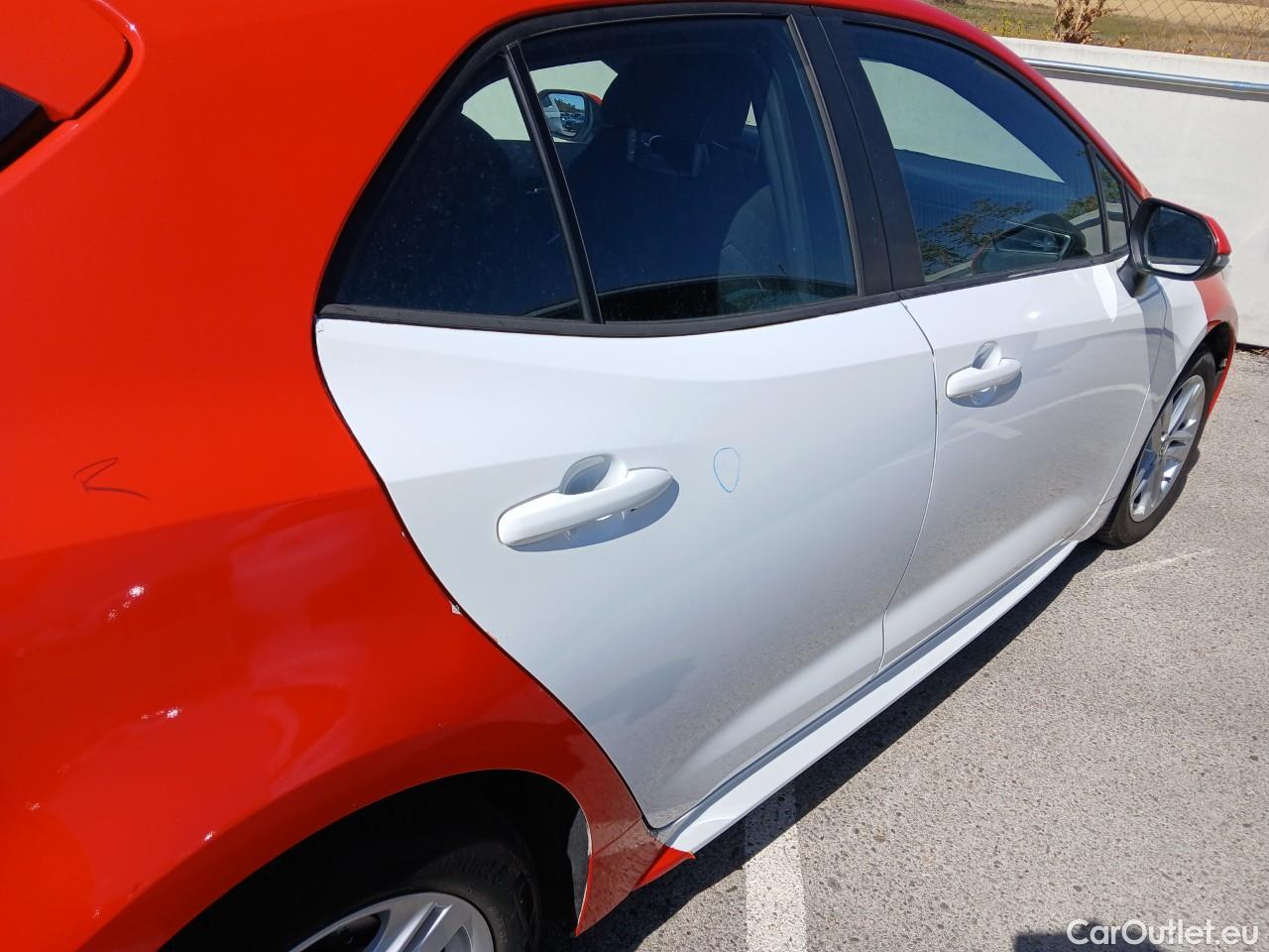  Toyota  Corolla TOYOTA  1.8 125H ACTIVE TECH E-CVT #37