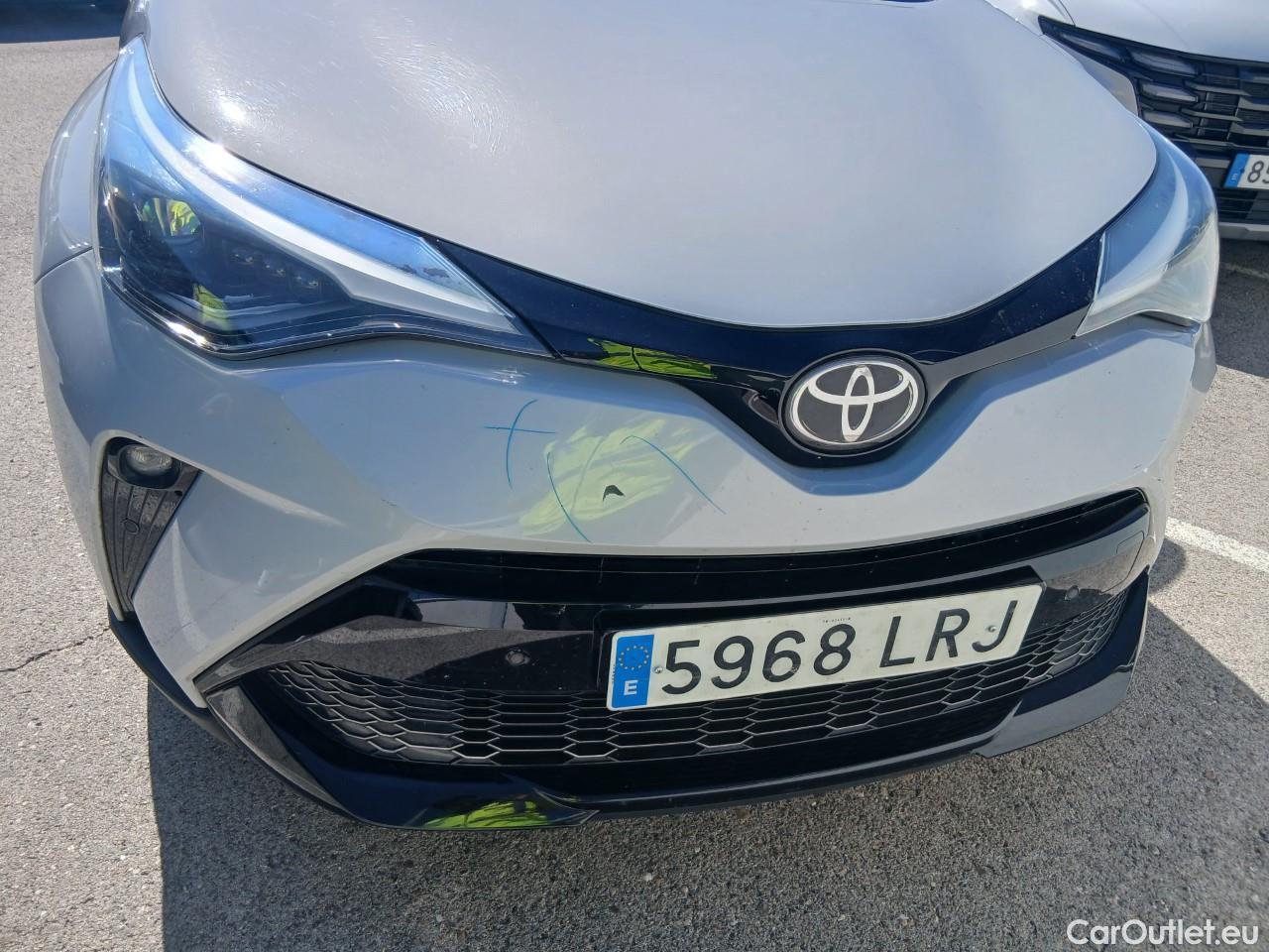  Land Rover  Discovery TOYOTA C-HR / 2019 / 5P / todoterreno 2.0 180H GR Sport #18