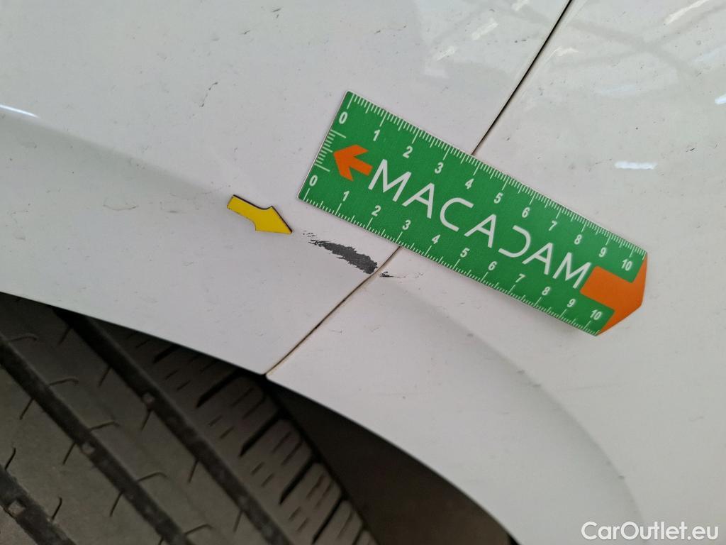  Peugeot  208  Affaire Premium 1.6 HDi 75CV BVM5 E6 #25
