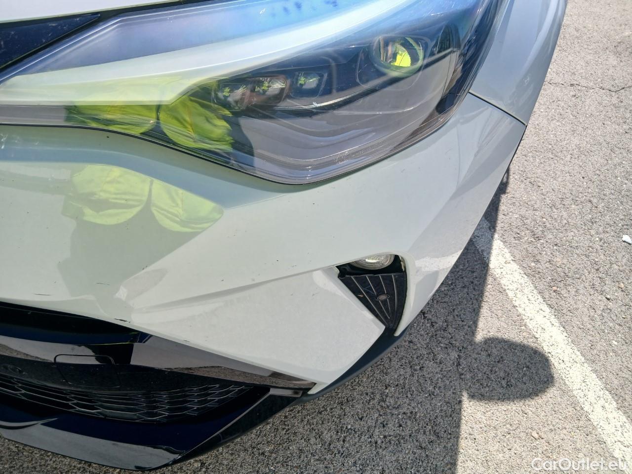  Land Rover  Discovery TOYOTA C-HR / 2019 / 5P / todoterreno 2.0 180H GR Sport #21