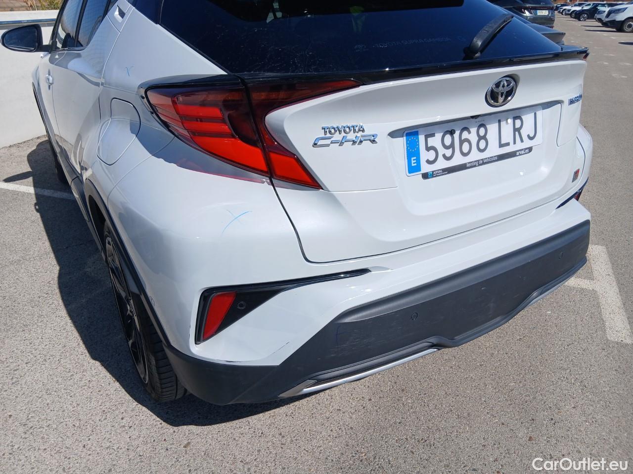  Land Rover  Discovery TOYOTA C-HR / 2019 / 5P / todoterreno 2.0 180H GR Sport #32