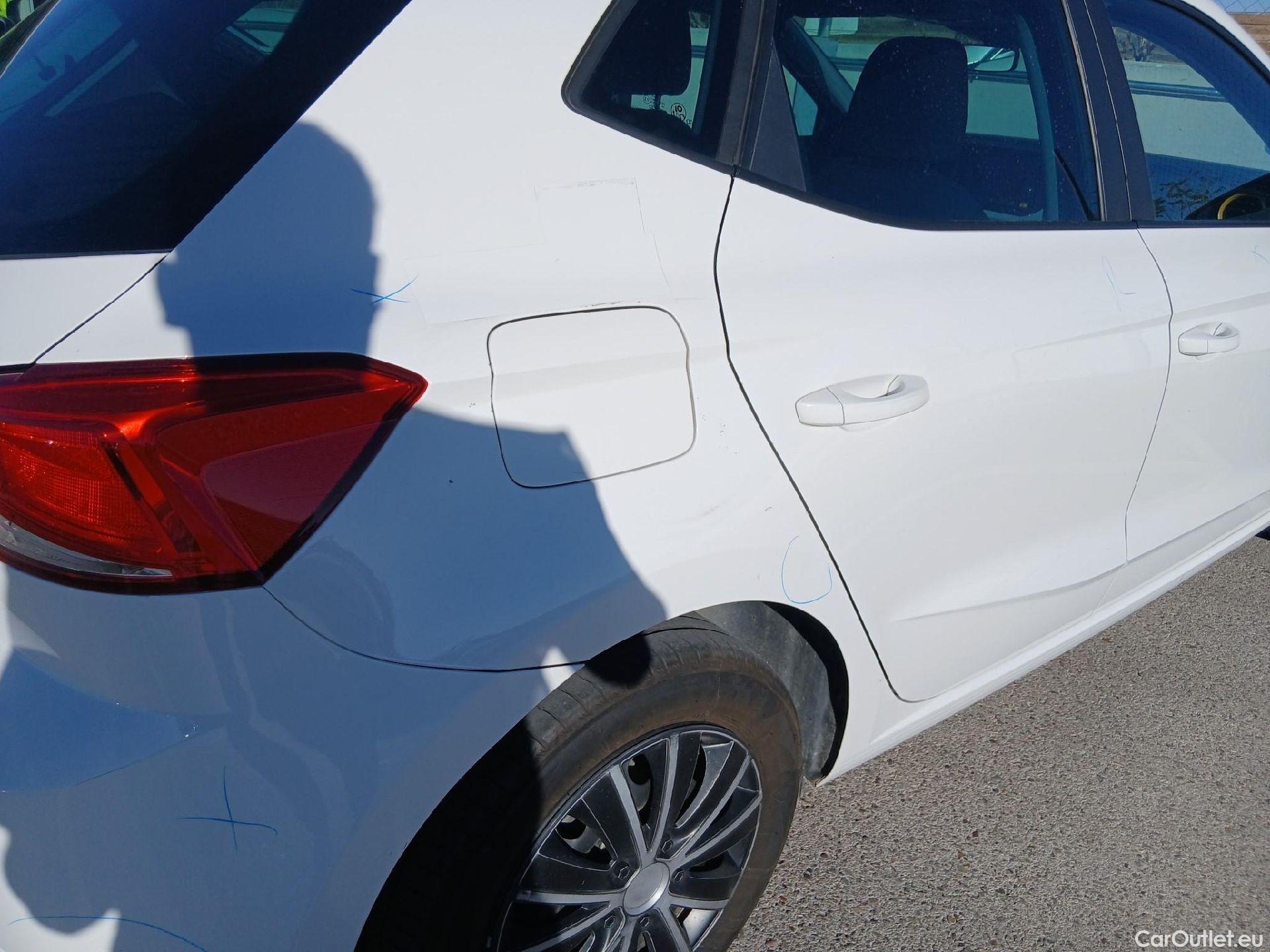  Seat  Ibiza SEAT  / 2017 / 5P / berlina con portón 1.0 MPI 59kW (80CV) Reference Plus(SP) #27