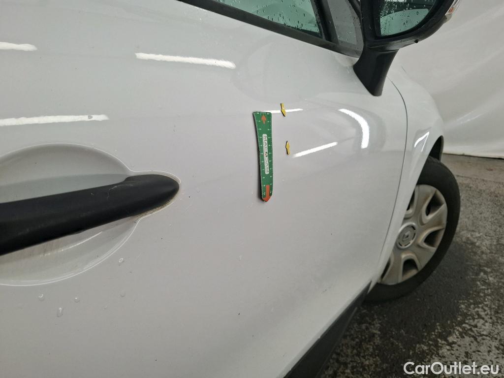  Renault  Clio  IV Air 1.5 dCi 75CV BVM5 E6 #32