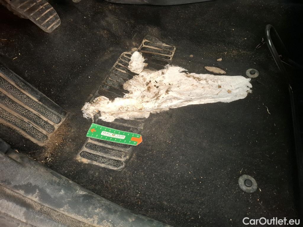  Renault  Clio  IV Air 1.5 dCi 75CV BVM5 E6 #1