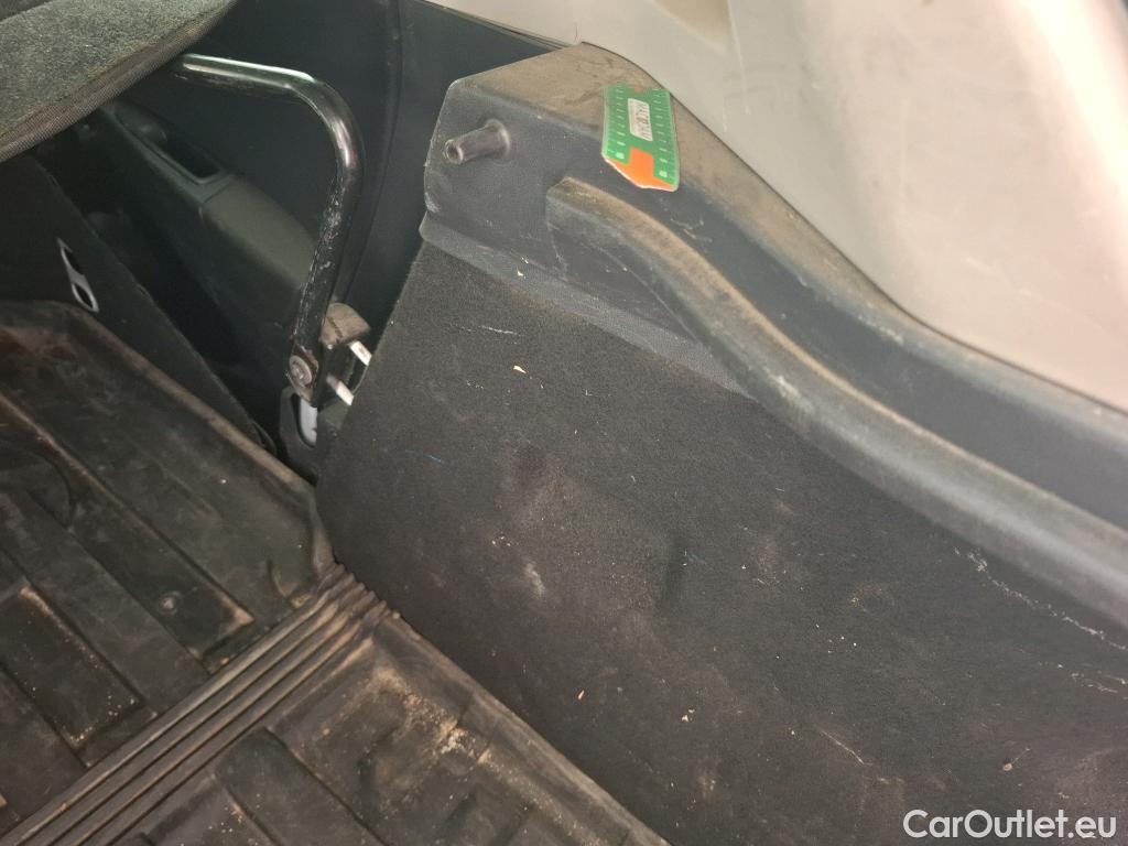  Renault  Clio  IV Air 1.5 dCi 75CV BVM5 E6 #17