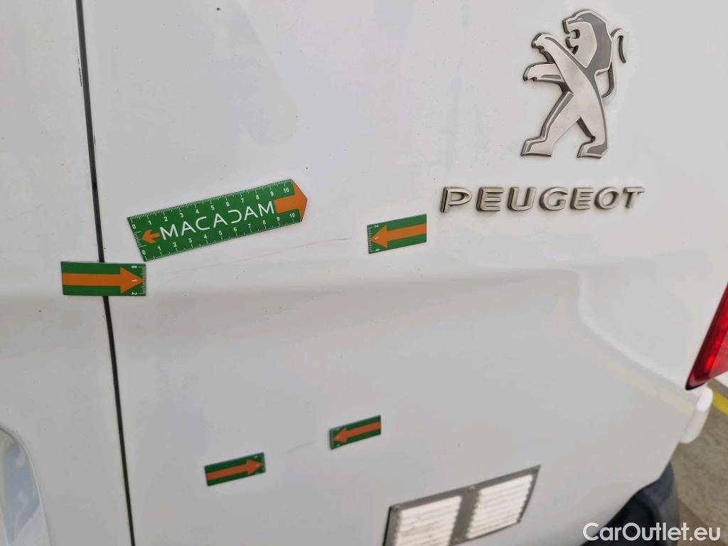  Peugeot  Expert  Fourgon Premium Compact 1.5 HDi 120CV BVM6 E6dT #83