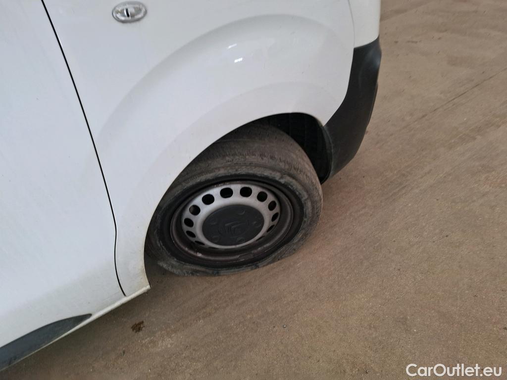  Citroen  Jumpy  Fourgon Club M 1.5 BlueHDi 120CV BVM6 E6dT #32