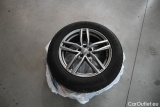  Volvo  XC60 VOLVO  B4 D Geartronic Momentum Pro 5d 145kW #91