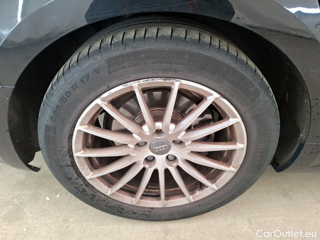  Audi  A5 Sportback AUDI  / 2016 / 5P / Berline &35 TDI 150 S TRONIC 7 BUSI LINE SB #46