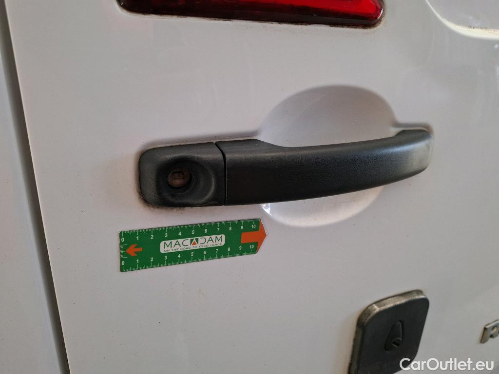  Renault  Master  III Fourgon L1H1 3 5 Grand Confort 2.3 dCi 135CV BVM6 E6dT #18