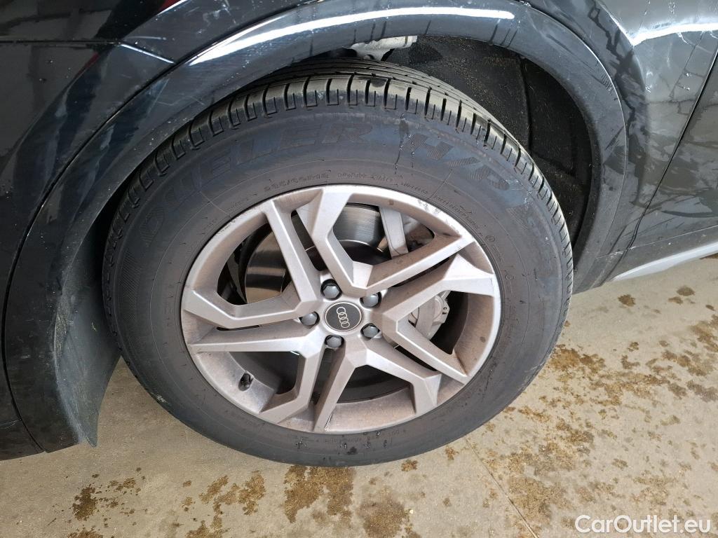  Audi  Q5  35 TDI Business Executive 2.0 TDI 165CV BVA7 E6d #16