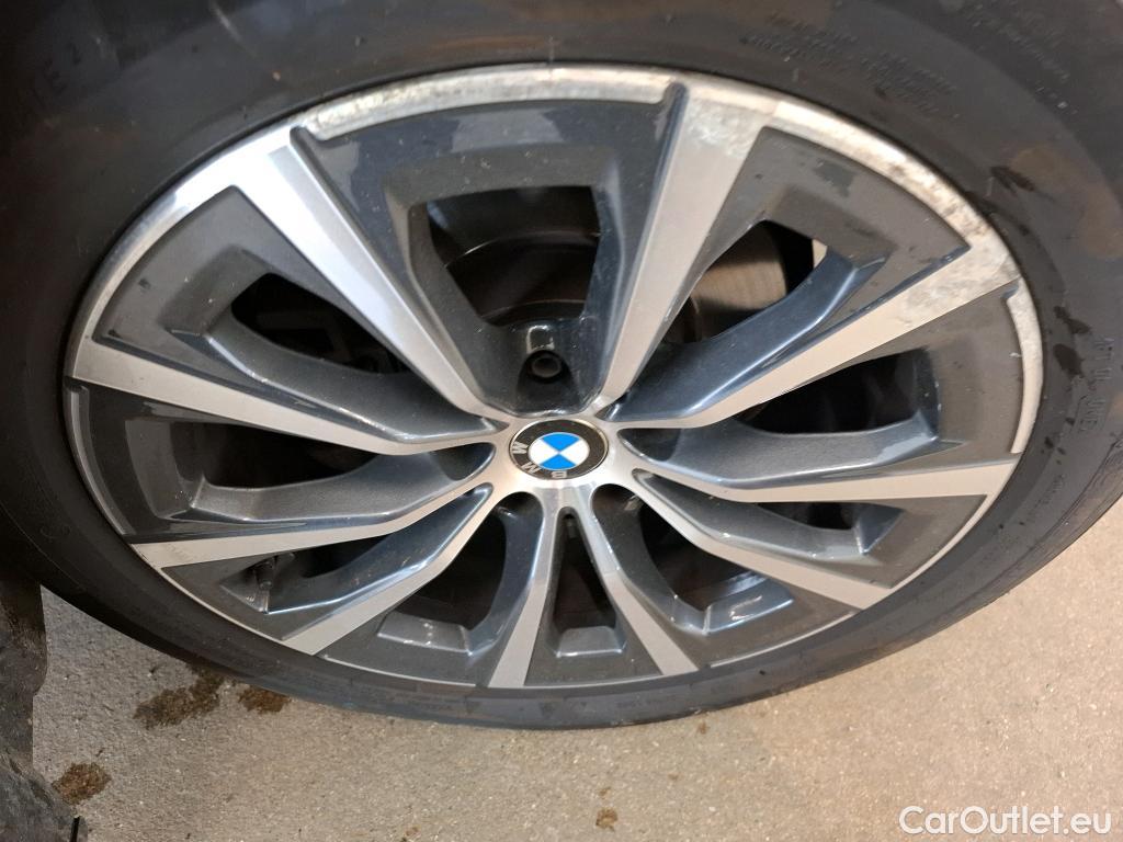  Bmw  Serie 3 BMW Série 3 Touring / 2019 / 5P / Break 316d 122ch Business Design BVA8 #8
