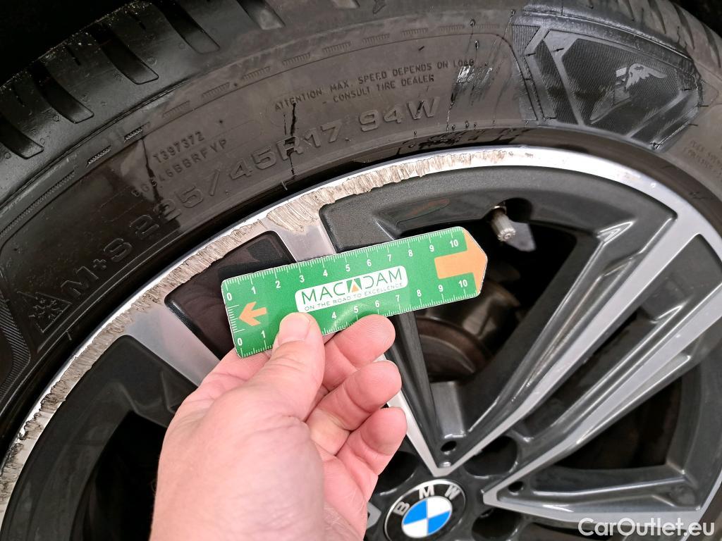  Bmw  Serie 1 BMW Série 1 / 2019 / 5P / Berline 116i DKG7 Business Design #2