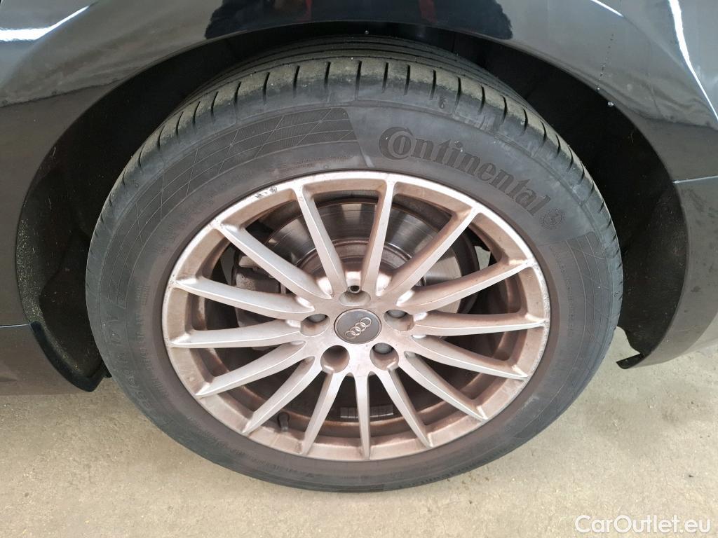  Audi  A5 Sportback AUDI  / 2016 / 5P / Berline &35 TDI 150 S TRONIC 7 BUSI LINE SB #2