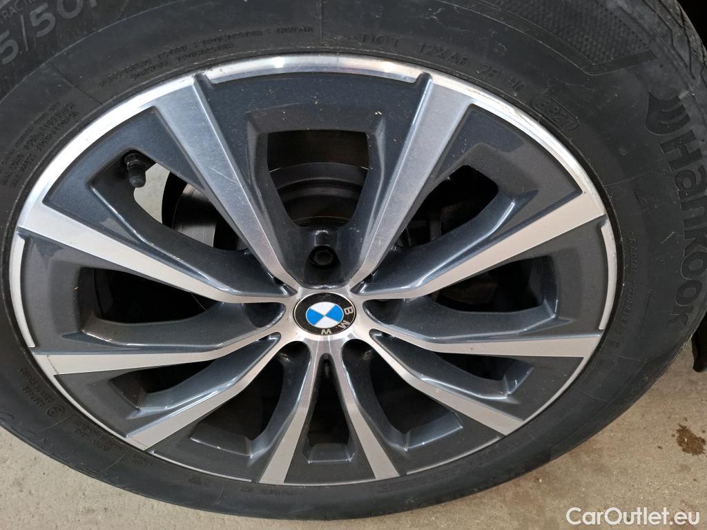  Bmw  Serie 3 BMW Série 3 Touring / 2019 / 5P / Break 316d 122ch Business Design BVA8 #17
