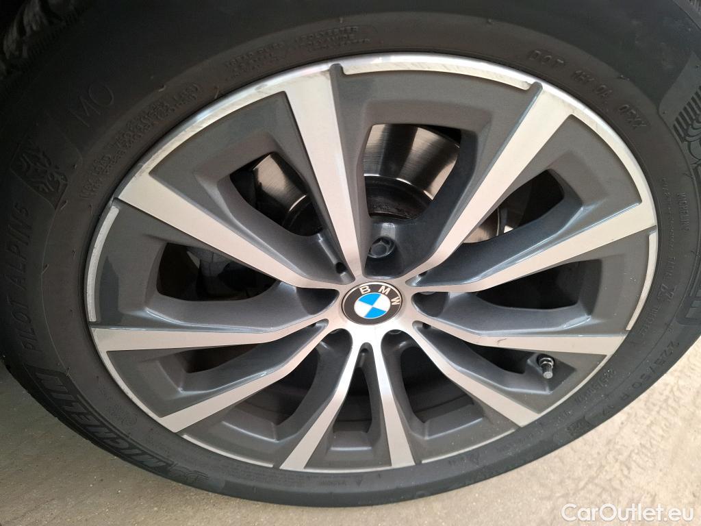  Bmw  Serie 3 BMW Série 3 Touring / 2022 / 5P / Break 318i 156ch Business Design BVA8 #13