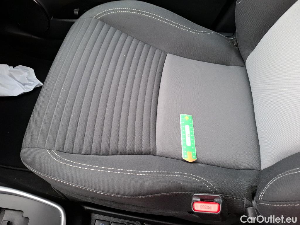  Toyota  Yaris TOYOTA  Hybride 5p Berline 1.5 VVT-I HYBRID France Business #31