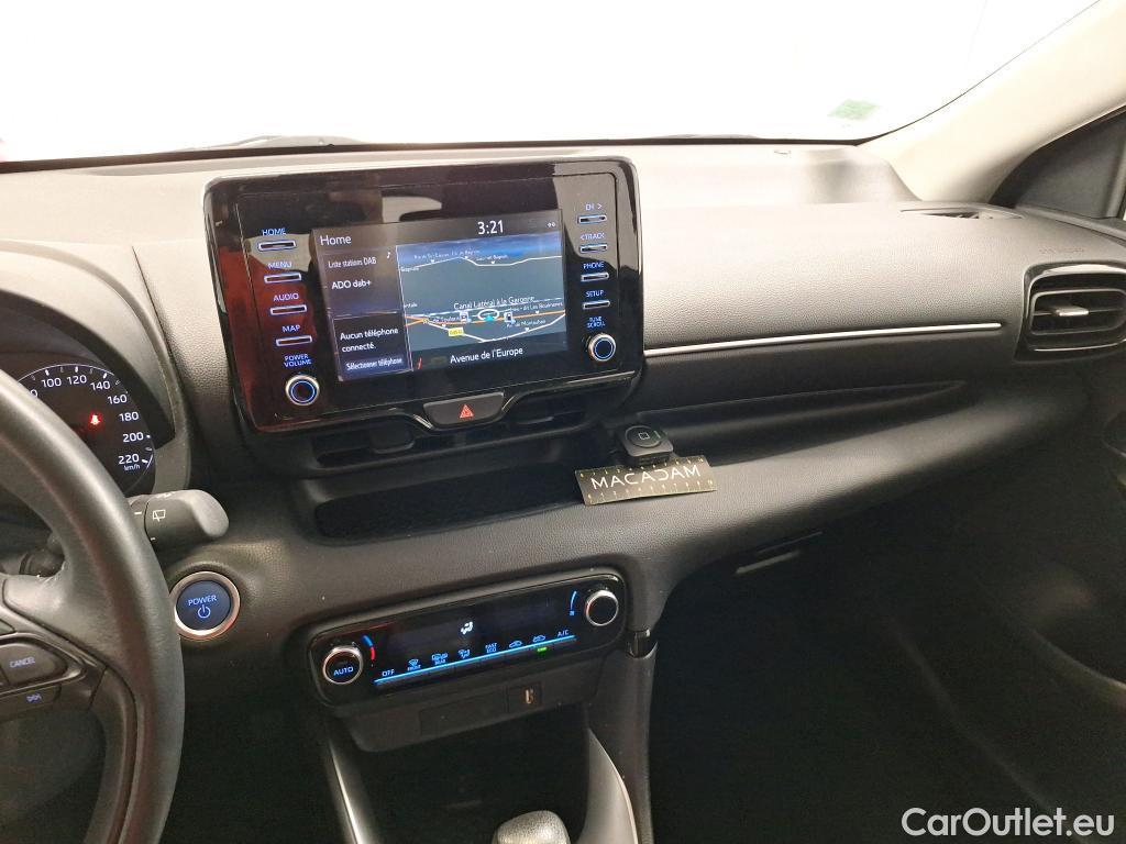 Toyota  Yaris TOYOTA  Hybride / 2019 / 5P / Berline Hybride 116h Dynamic Business Beyond Zer #40