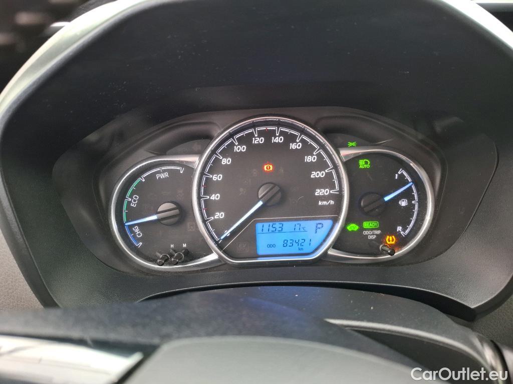  Toyota  Yaris TOYOTA  Hybride 5p Berline 1.5 VVT-I HYBRID France Business #33