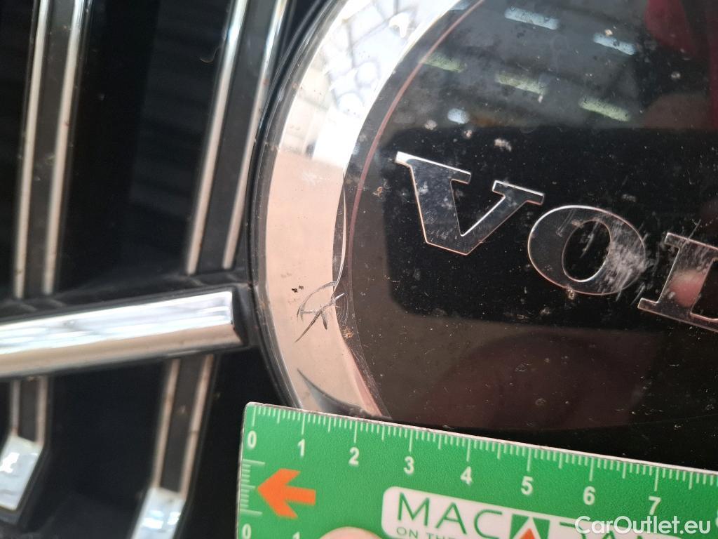  Volvo  XC60 VOLVO  / 2021 / 5P / SUV B4 197 Geartro 8 Ultimate Style Chrome #50