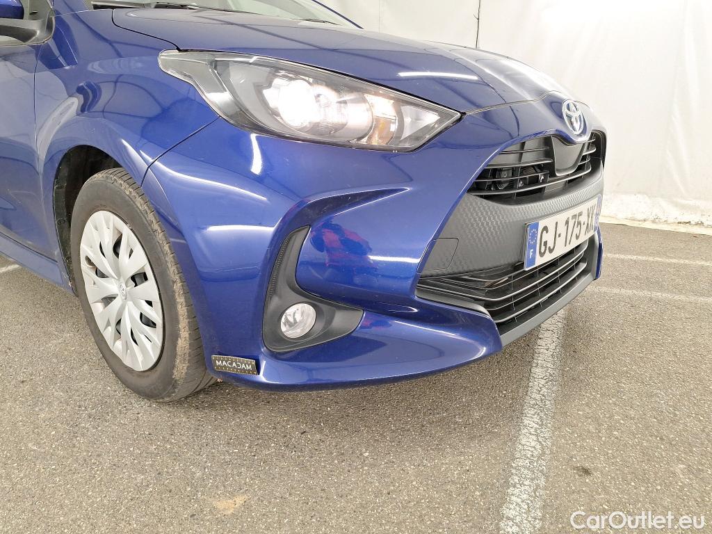  Toyota  Yaris TOYOTA  Hybride / 2019 / 5P / Berline Hybride 116h Dynamic Business Beyond Zer #8