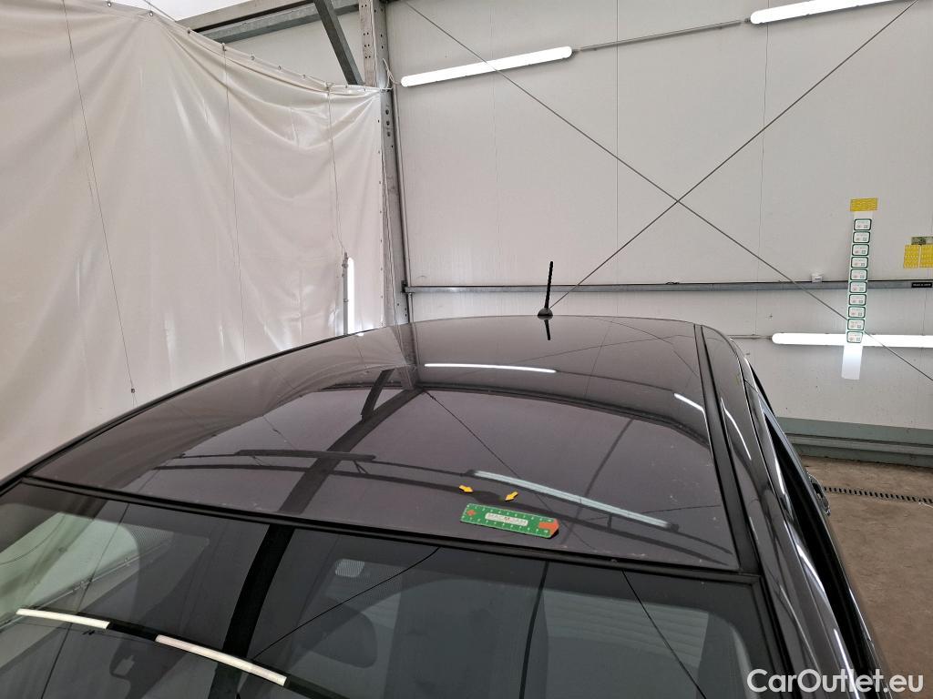  Toyota  Yaris TOYOTA  Hybride 5p Berline 1.5 VVT-I HYBRID France Business #26