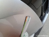  Nissan  Micra NISSAN  / 2016 / 5P / BERLINA IG 71 ACENTA #25