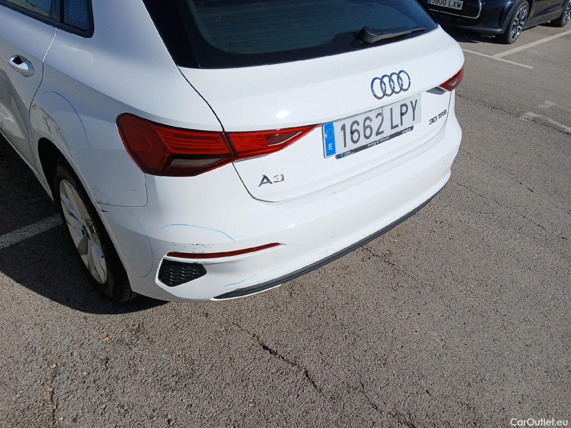  Audi  A3 AUDI  / 2020 / 5P / berlina con portón Sportback 30 TFSI 81kW (110CV) S tronic #30