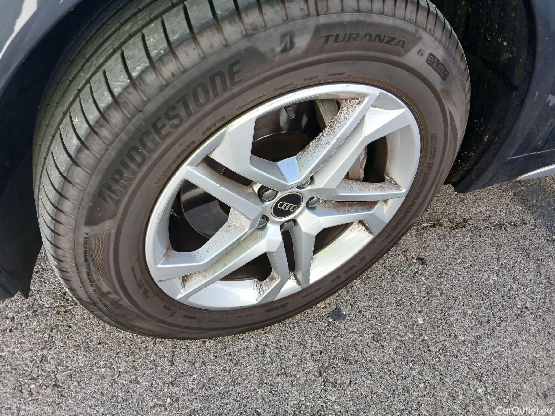  Audi  Q5 AUDI  / 2020 / 5P / todoterreno Advanced 35 TDI 120kW S tronic (AC2) #2