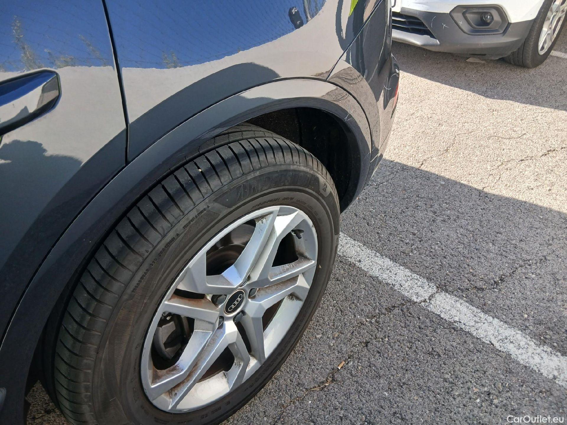  Audi  Q5 AUDI  / 2020 / 5P / todoterreno Advanced 35 TDI 120kW S tronic (AC2) #14