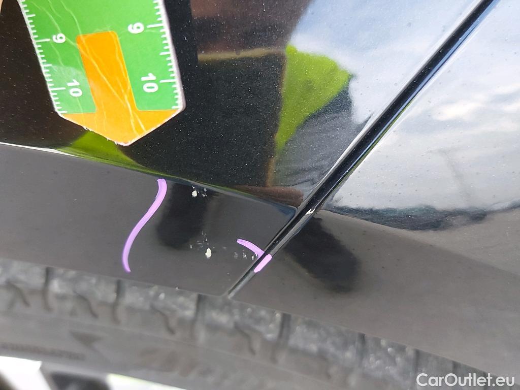  Land Rover  Discovery BMW Serie 2 / 2019 / 4P / sedán 220dA Gran Coupe #23