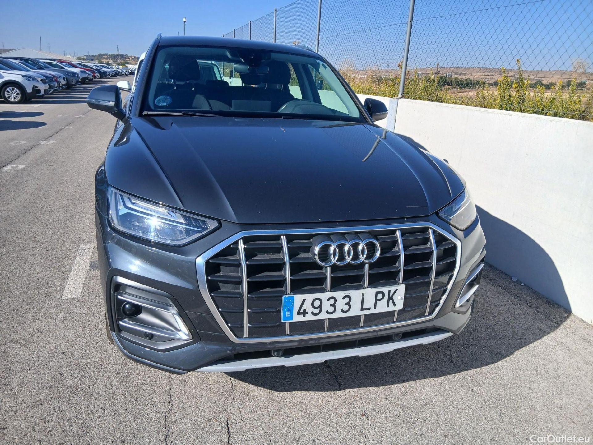  Audi  Q5 AUDI  / 2020 / 5P / todoterreno Advanced 35 TDI 120kW S tronic (AC2) #9