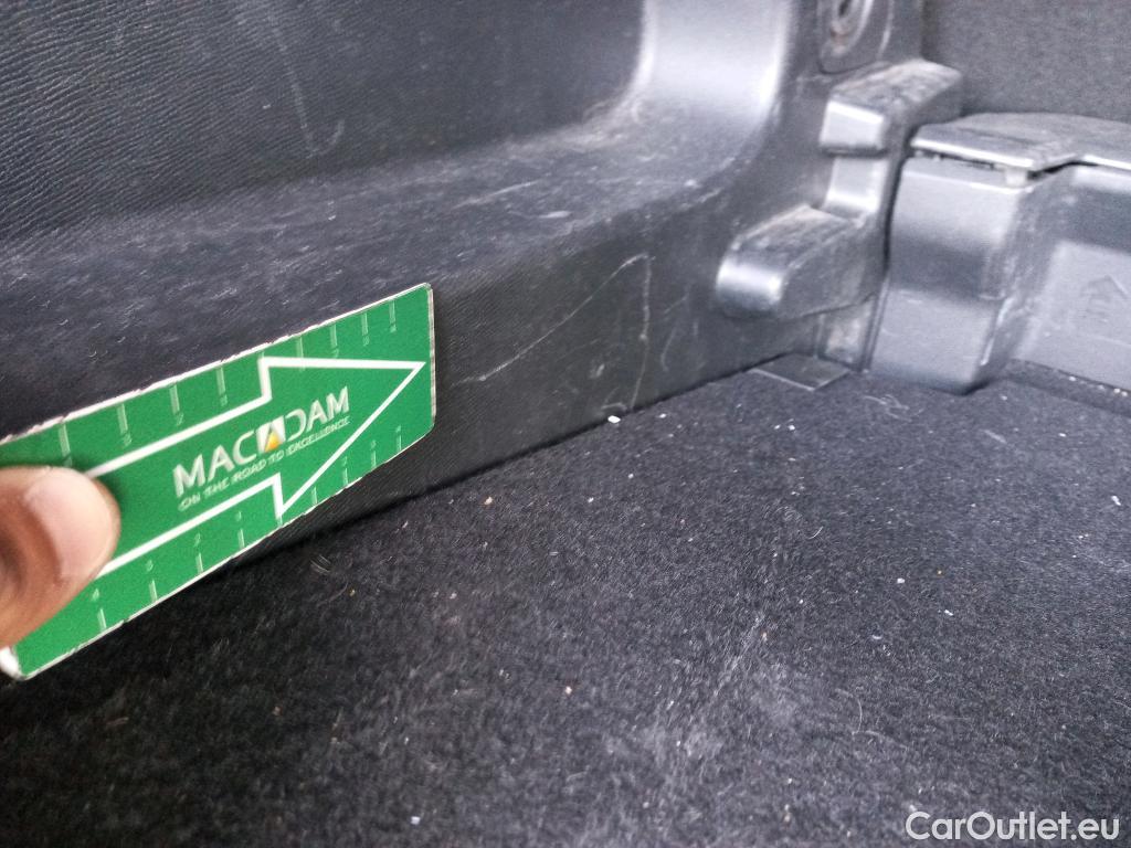  Land Rover  Discovery CITROEN C5 Aircross / 2022 / 5P / todoterreno PureTech 96kW (130CV) S&S Feel #15