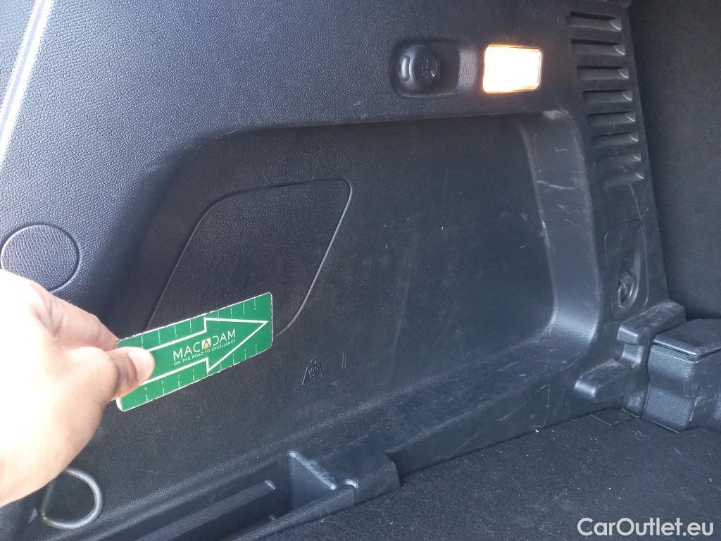  Land Rover  Discovery CITROEN C5 Aircross / 2022 / 5P / todoterreno PureTech 96kW (130CV) S&S Feel #16