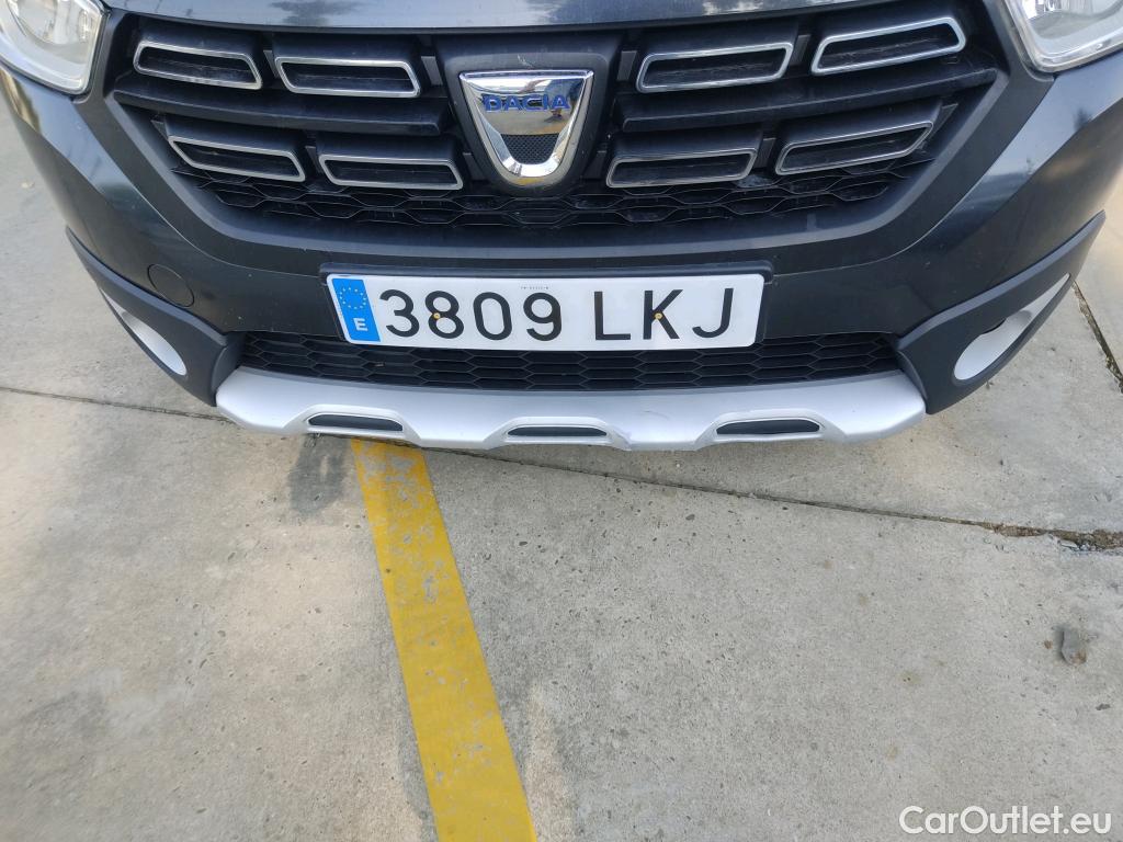  Dacia  Lodgy DACIA  / 2012 / 5P / monovolumen compacto Aniversario 1.6 80kW (110CV) GLP 5Pl(SP) #28