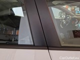  Renault  Clio RENAULT  / 2019 / 5P / BERLINA 1.0 TCE 74KW GPL LIFE #43
