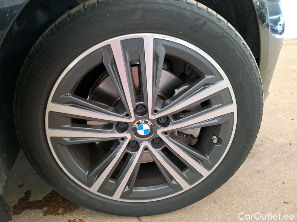 Bmw  Serie 1 BMW Série 1 / 2019 / 5P / Berline 116i Business Design #8