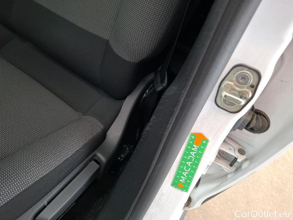  Citroen  C3  Société Feel 1.5 BlueHDI 100CV BVM6 E6dT #3
