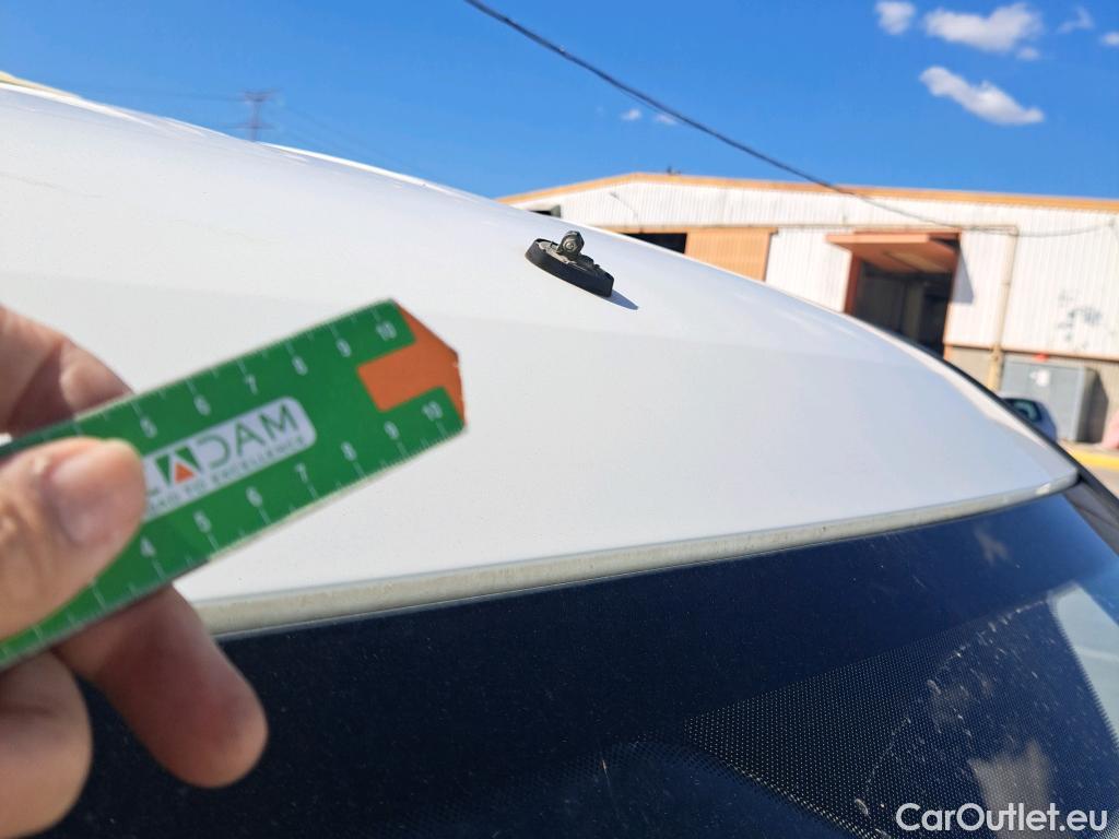  Fiat  Doblo FIAT Doblò Cargo/2015/3P/furgón derivado de turismo Cargo Base 1.3 Multijet 70kW (95CV) #54