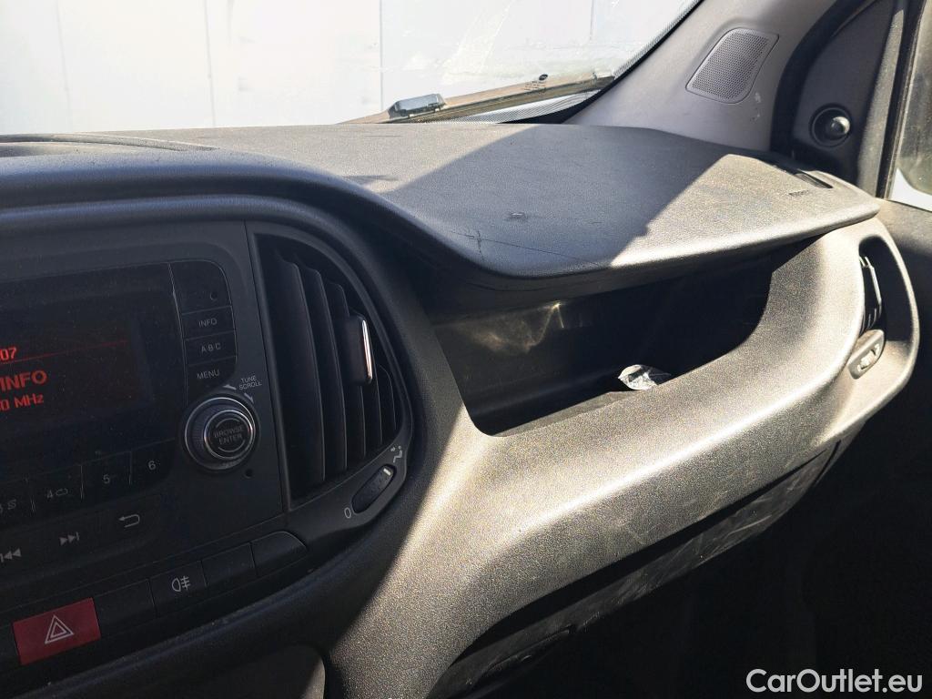  Fiat  Doblo FIAT DOBLÒ CARGO VU 3p 3G furgón derivad Cargo Base 1.3 Multijet 95cv E6 #44