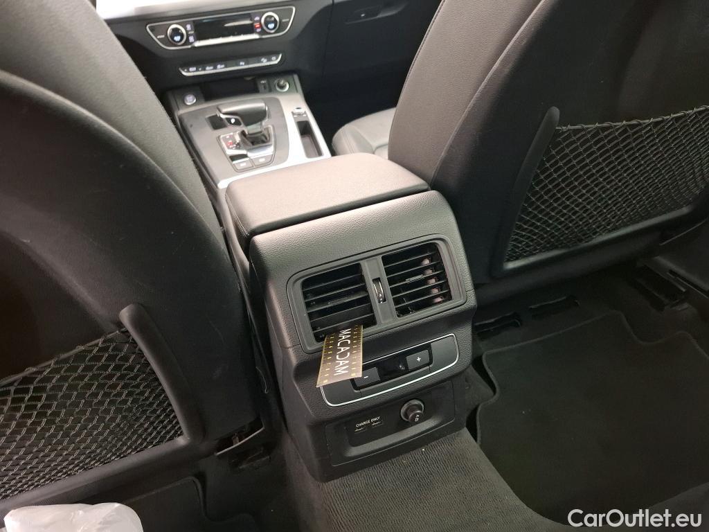  Audi  Q5 AUDI   2020  5P  SUV 40 TDI 204 QTT S TRONIC 7 BUSINESS EXE #30
