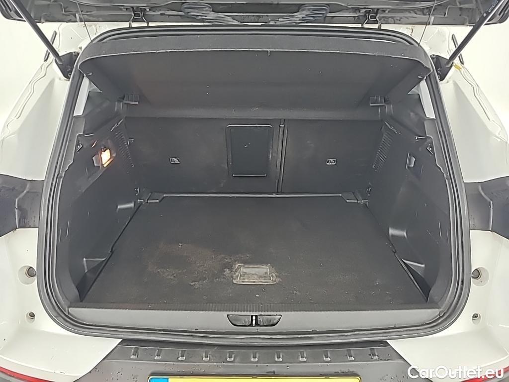 Opel   Grandland X 1.2 Turbo S&S 96kW Bus. Executive 5D #5